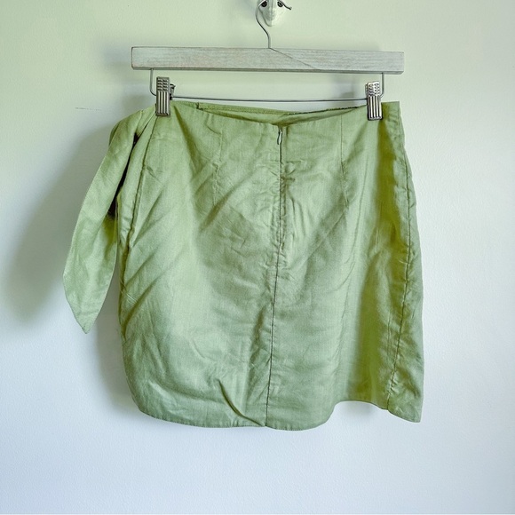 NWOT ASOS Design Sage Green MINI SKIRT WITH KNOT WRAP DETAIL sz 2 - Picture 7 of 10